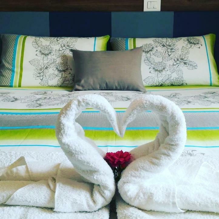 Ledro Lake Suite "Pur" Mezzolago Cameră foto